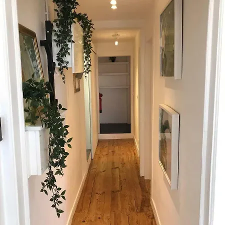 Beautiful Flat In Prime Location!great View *